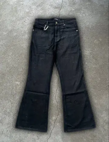 goar.archive strapped flare oil pants