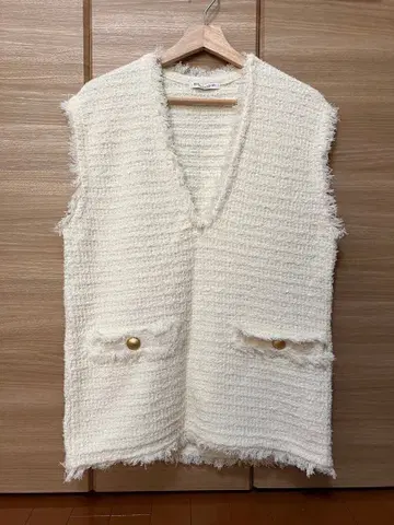 BEAUTY&YOUTH 트위드라이크 V넥 베스트