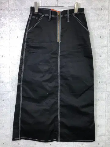 UNIVERSAL OVERALL x niko and 페인터 스커트