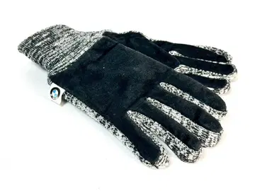 새상품급 BMW 겨울용 캐주얼 장갑 블랙과 그레이