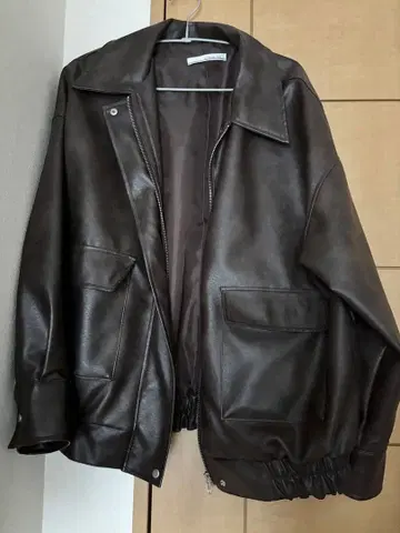 ELENCARE DUE 다크 브라운 가죽 자켓