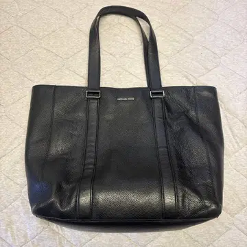 MICHAEL KORS 블랙 토트백