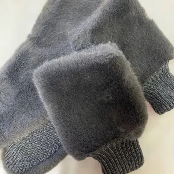 퍼와 장갑 세트