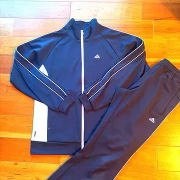 새상품급 adidas 저리 상하의 세트 여성용 S