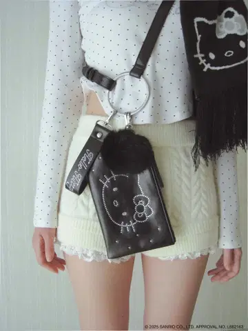 charm pouch shoulder PELLICULE 페리큐어