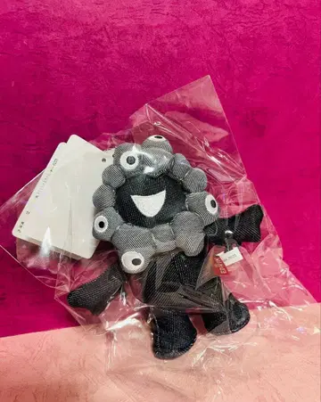 미야쿠미야쿠 EDWIN 콜라보 봉제 인형 키체인