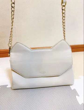 SMIR NASLI cat shoulder 사미르나슬리