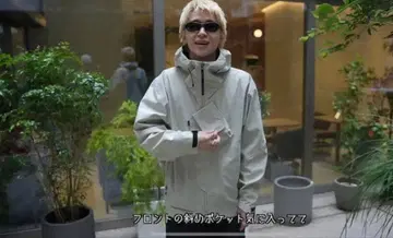 ours 로즈 언더아머 쉘 자켓