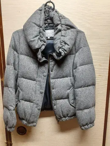 BEAUTY&YOUTH 그레이 다운 자켓 M 사이즈
