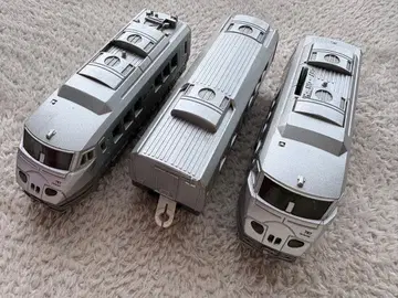 프라레일 JR 규슈 787계 제비