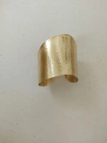 놋쇠 변형 뱅글