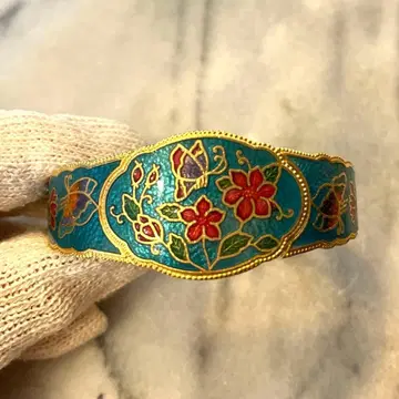 새상품급 칠보 세공 클루아조네 뱅글