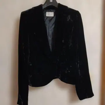 블랙 벨벳 테일러드 자켓