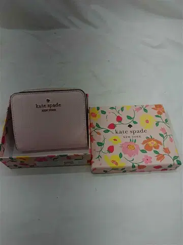 케이트 스페이드 박스형 접이식 지갑 핑크 계열 여성용