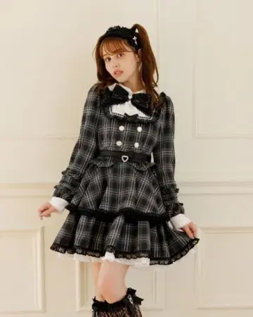 LIZLISA 스핀들 요크 티어드 원피스