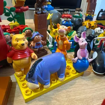 레고 블록 세트 다채로운 캐릭터 푸우 밥 리틀 포레스트 레이스