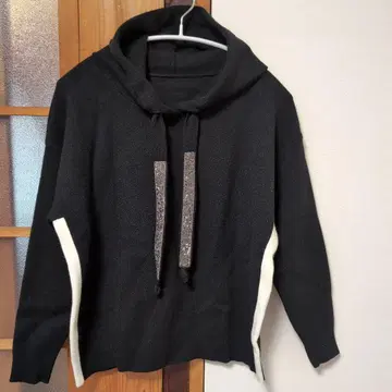 택 포함 새상품 BLUE FRONCE 후드티 블랙 38