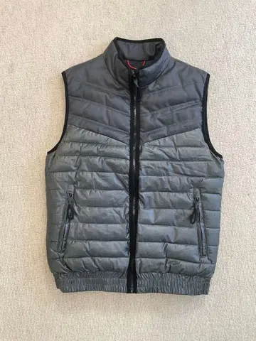 ZARA MAN 패디드 베스트 S 사이즈