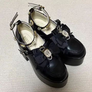 LIZLISA 하트 비쥬 플랫폼 로퍼 블랙 M 사이즈