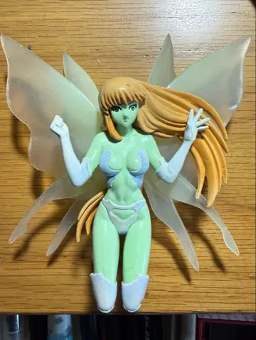 애니메이션 캐릭터 피규어