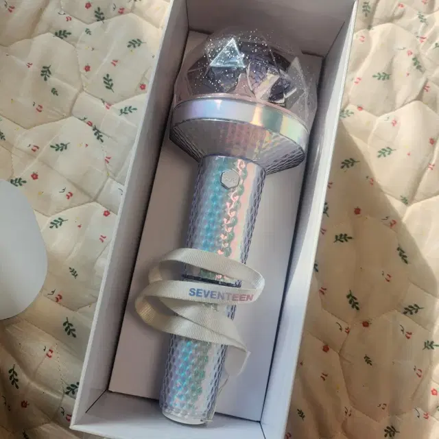 세븐틴 응원봉 2세대 / 뉴럿봉 판매