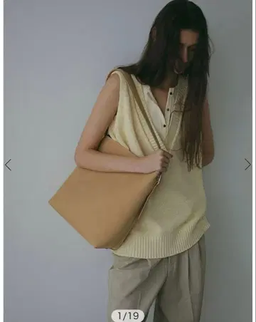 에트르 도쿄 브라 슬링버클 가죽 백