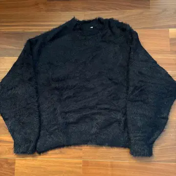 MONO-MART 블랙 퍼 스웨터 M 사이즈