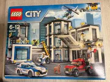 LEGO CITY 60141 폴리스 스테이션
