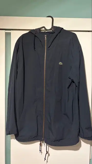 라코스테 나일론 자켓 네이비 US M 일본 사이즈 L~XL 상당?