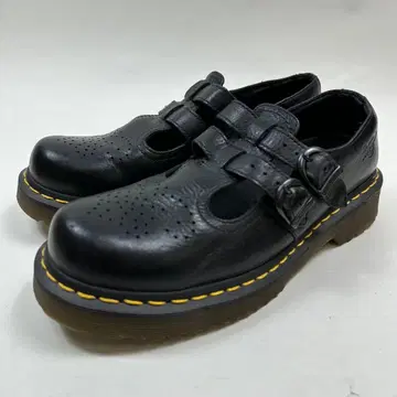 UK7 닥터마틴 멜리제인