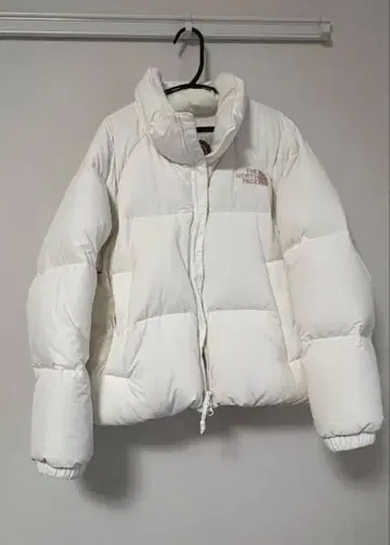 THE NORTH FACE 화이트 다운 자켓