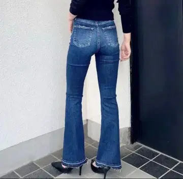 [ 새상품급 ] GYDA H/W SHAPELY LINE 플레어 데님 팬츠