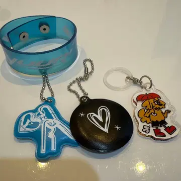 유리 랜덤 굿즈