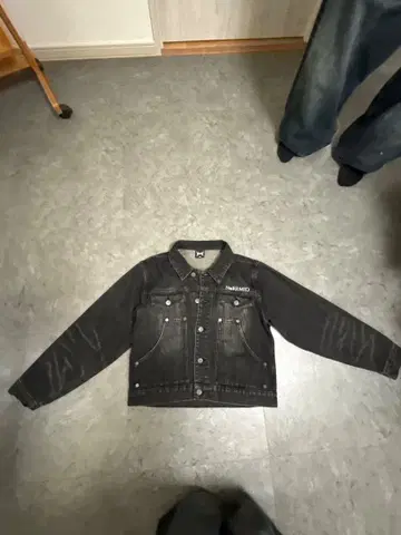 블랙 데님 자켓 썬 디자인