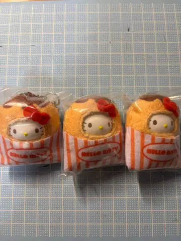 치비토모 헬로키티 반찬