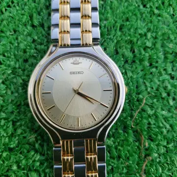 SEIKO 아날로그 시계 실버/골드