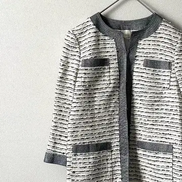 자유구 노카라 자켓 7부 소매 트위드 소재 포켓 부착 깔끔한