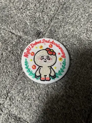 NiziU 배지 아야카