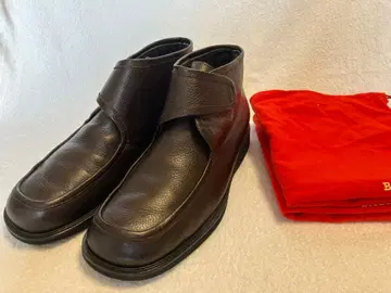 컨디션 최상: BALLY 가죽 부티 블랙 벨크로 테이프 포함