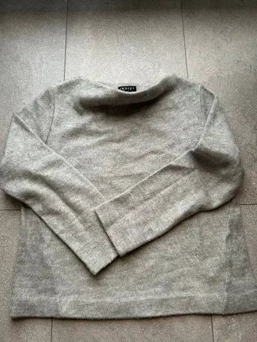 INDIVI 그레이 긴팔 니트
