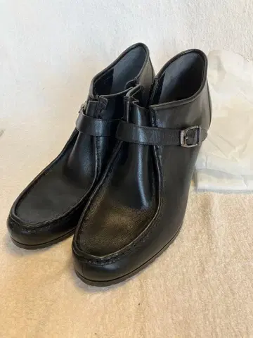 컨디션 최상: REGAL 블랙 가죽 부티