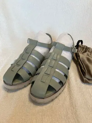 컨디션 최상: 히미코 샌들 그린