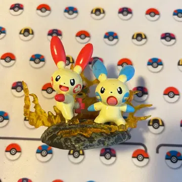 포켓몬 몬코레 피규어 플러스르&마이난 2004년