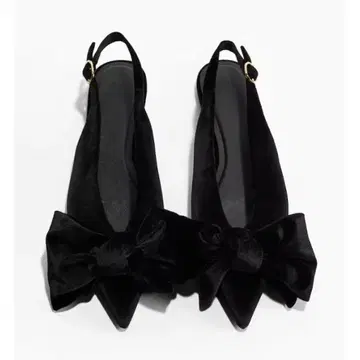 H&M 블랙 벨벳 스틸레토 플랫슈즈 벨로아 37