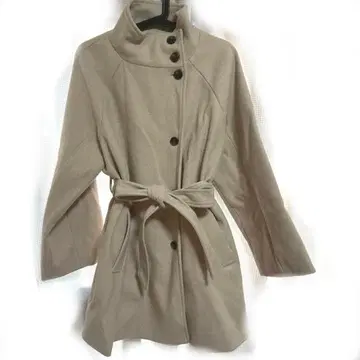 베이지 울 혼방 피코트 버튼 포함