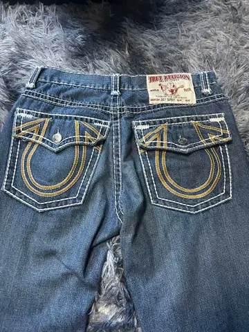 레어 모델 io 착용 스트레이트 데님 트루 릴리전 31인치