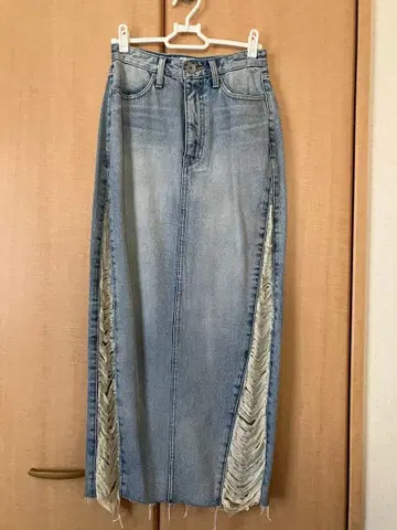 GYDA H/W 사이드 크러쉬 SWITCHING 데님 LONG 스커트 S