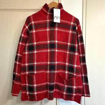 [ 새상품 ] ZARA 오버 사이즈 터틀 체크 스웨터 크리스마스