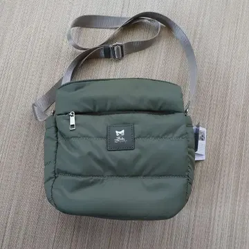 베베다얀 숄더백