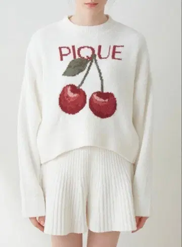 젤라또피케 체리 자카드 풀오버 & 리브 플레어 숏팬츠